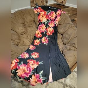 Venus floral dress small